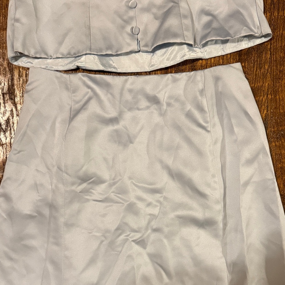 Vintage 1990s Too Neiman Marcus Light Blue Satin Two-Piece Set | Pristine - Picture 3 of 11